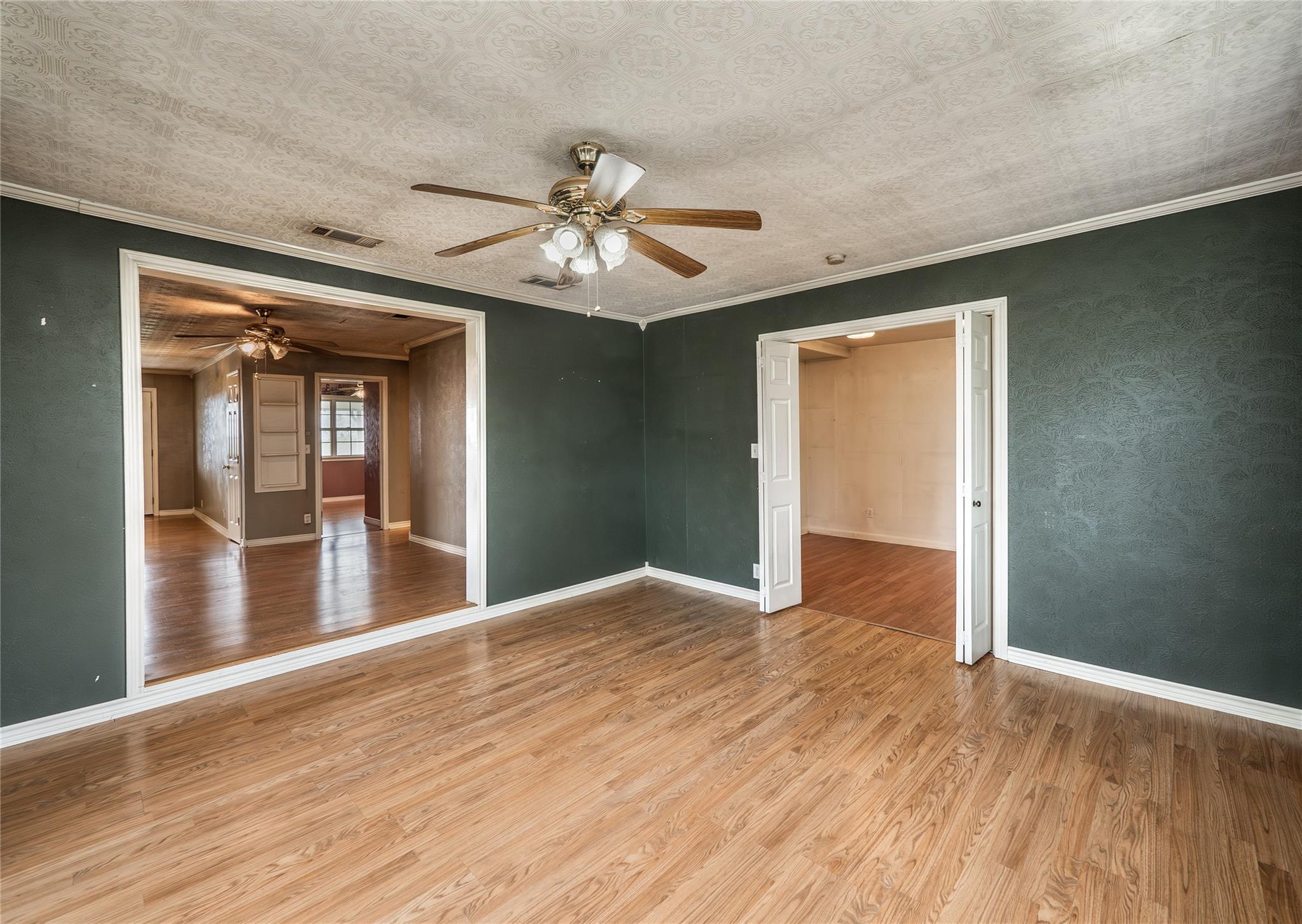 1350 County Road 414, Jonesboro, TX 76538