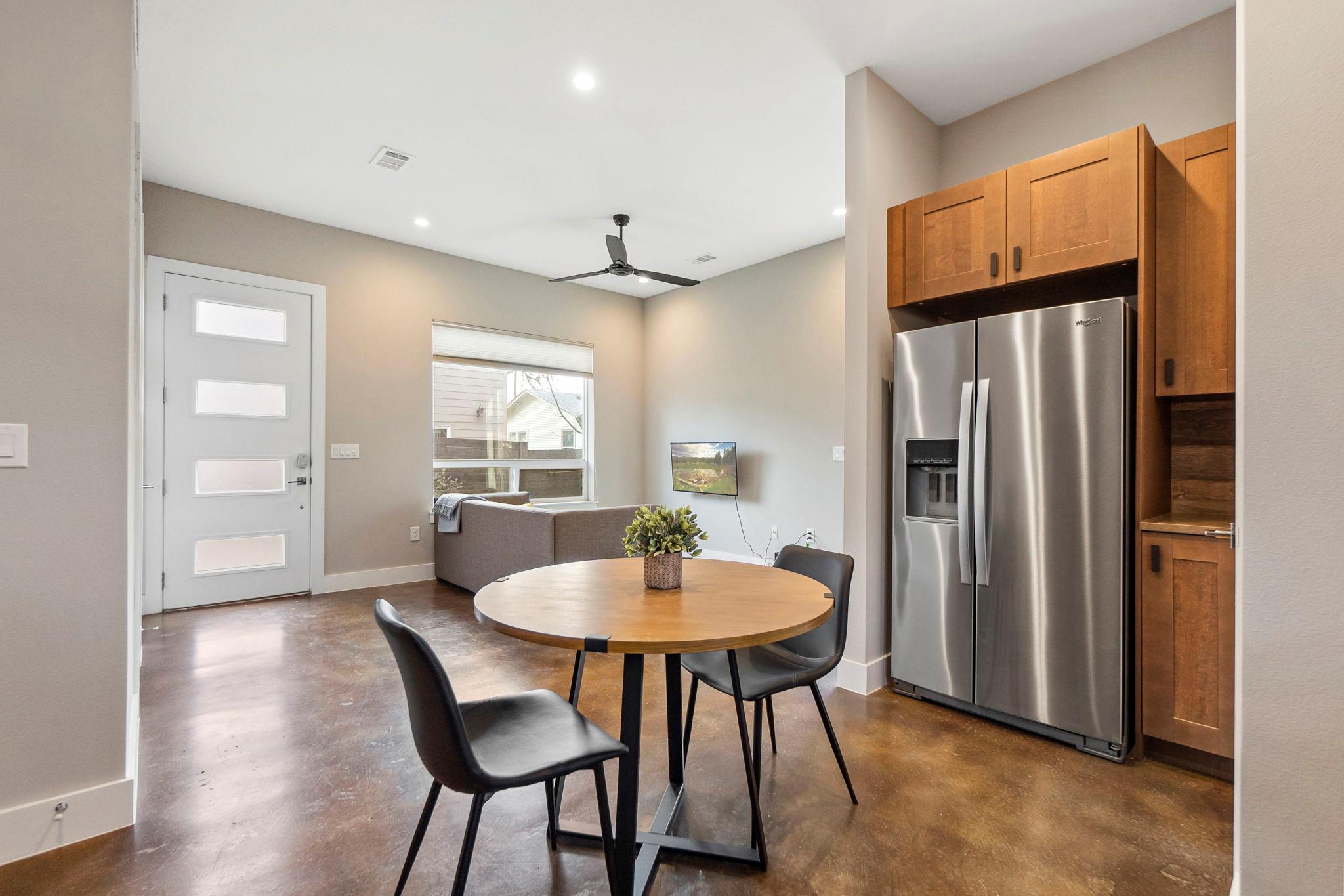 4706 Santa Anna St # 2, Austin, TX 78721