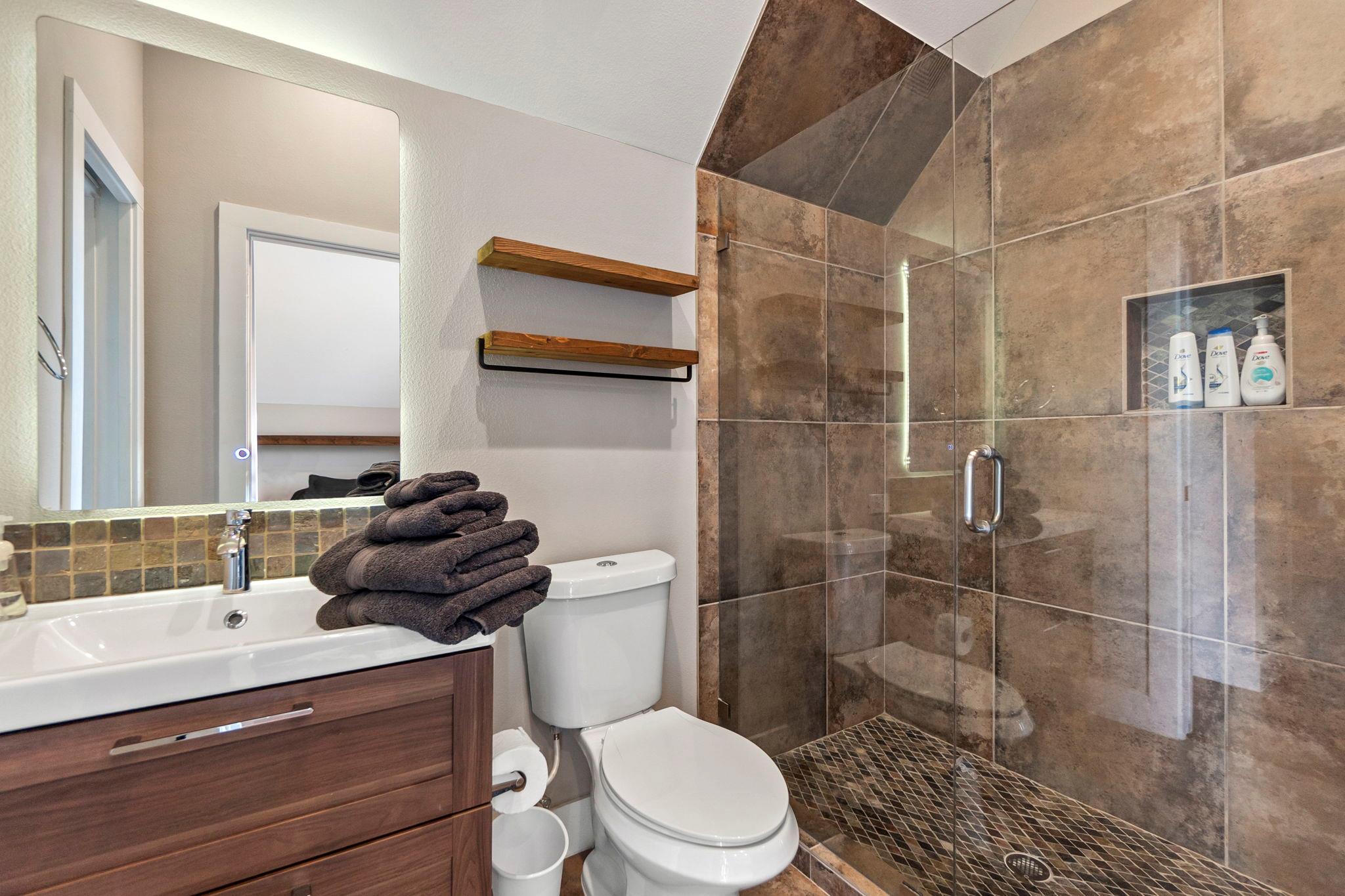 4706 Santa Anna St # 2, Austin, TX 78721