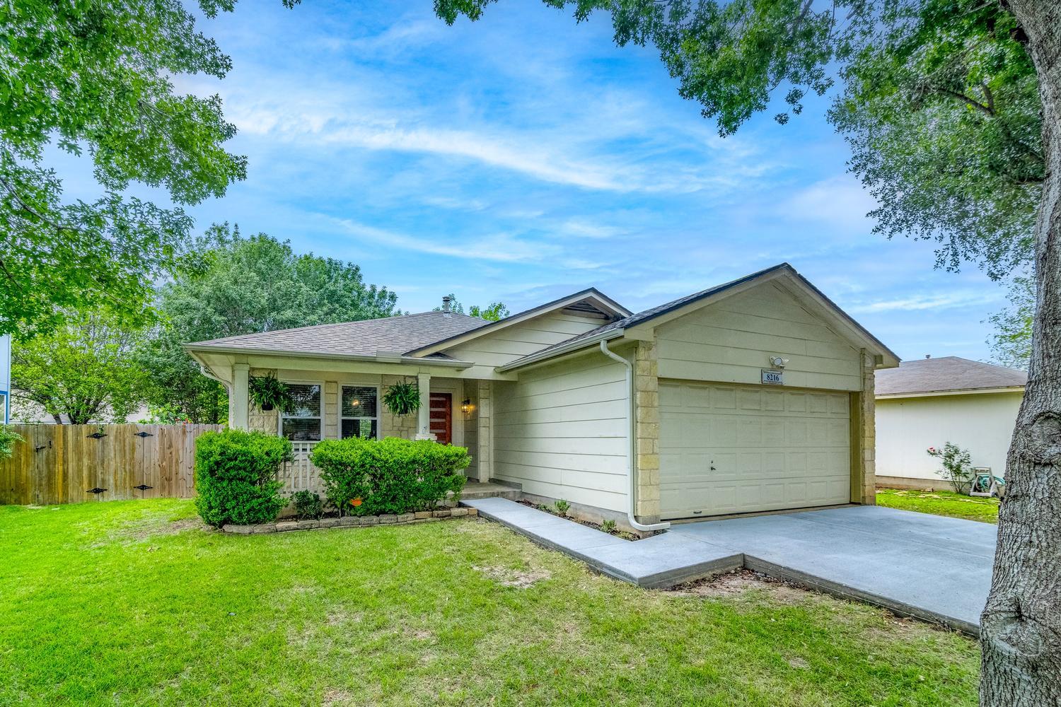 8216 Flaxen Dr, Austin, TX 78747