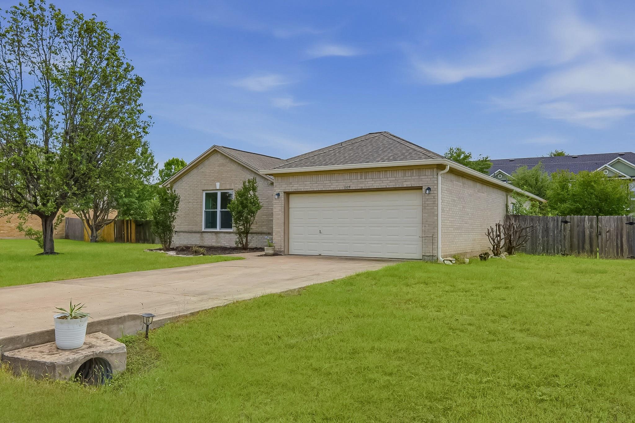 109 Silver Lace Ln, Round Rock, TX 78664