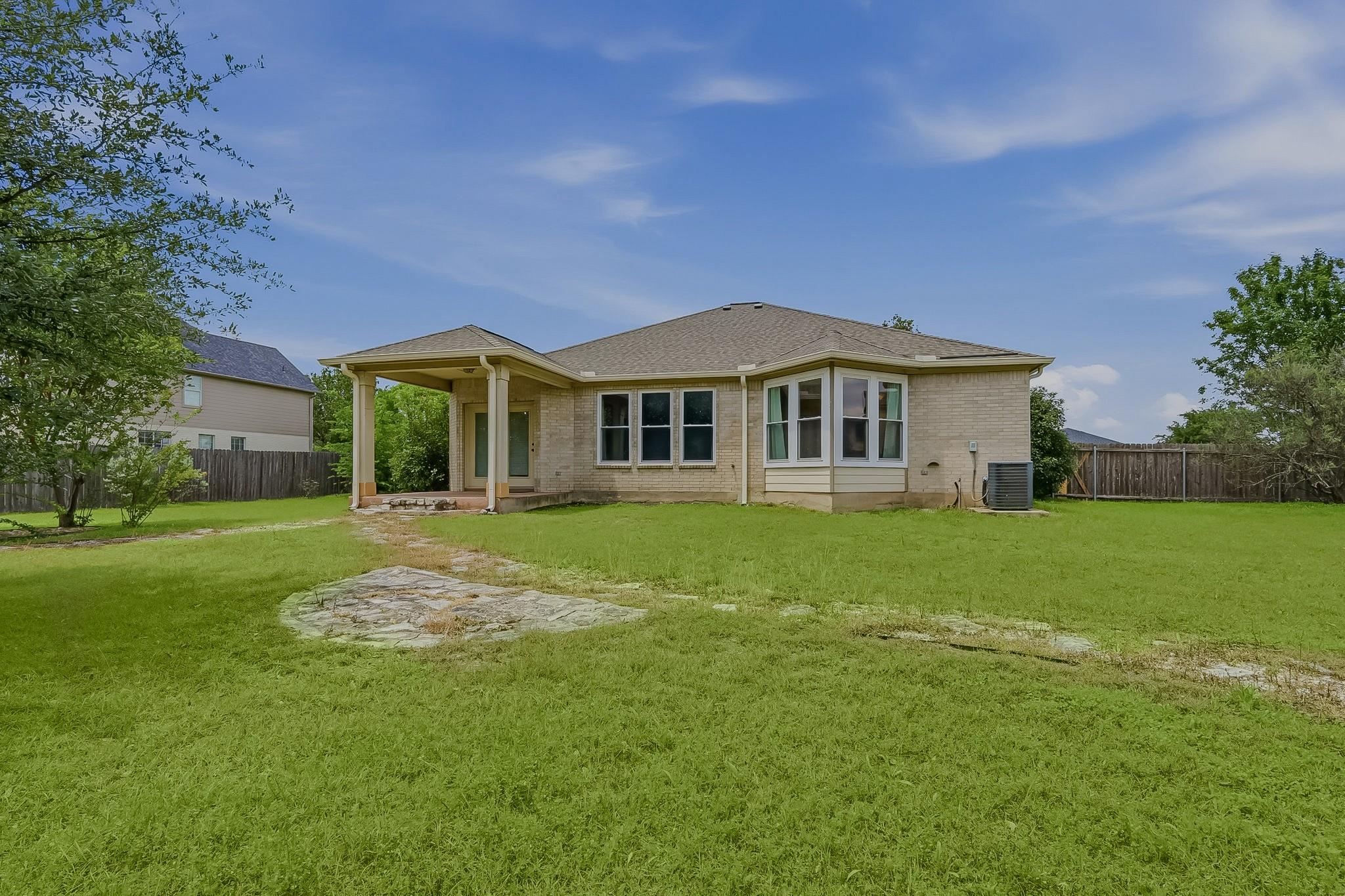 109 Silver Lace Ln, Round Rock, TX 78664