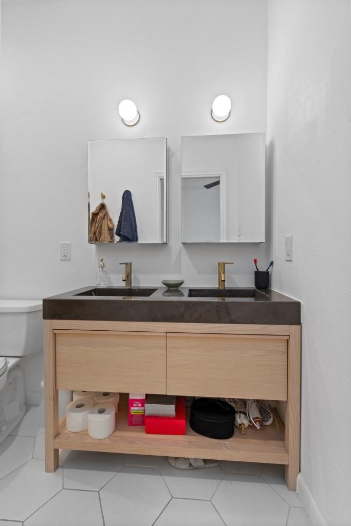 2508 W 12th St # 203, Austin, TX 78703