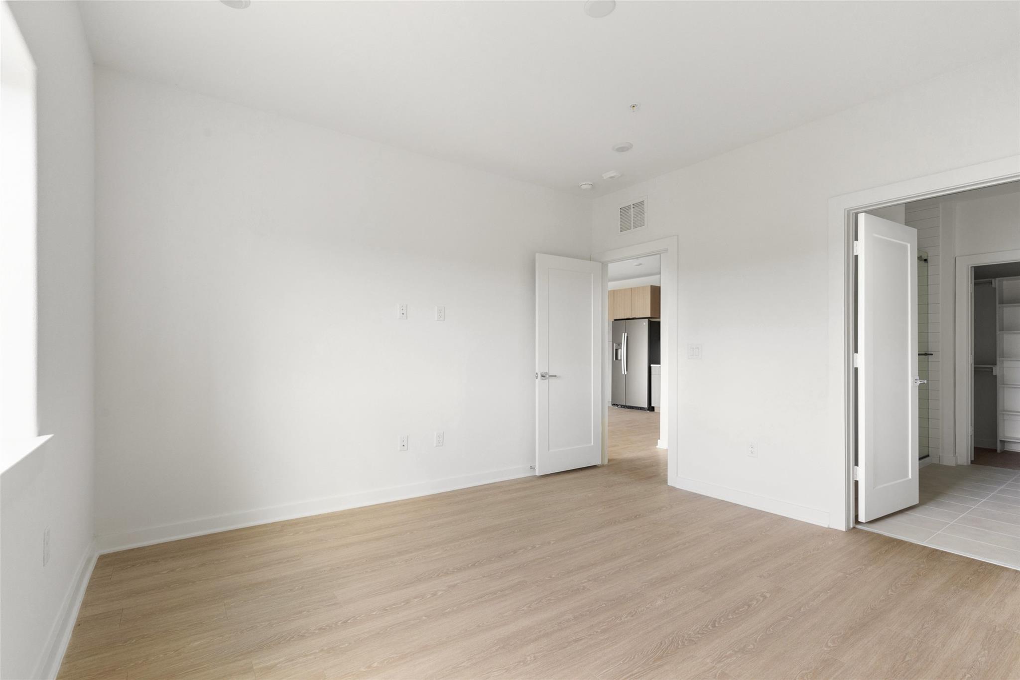 4802 S Congress Ave # 424, Austin, TX 78745