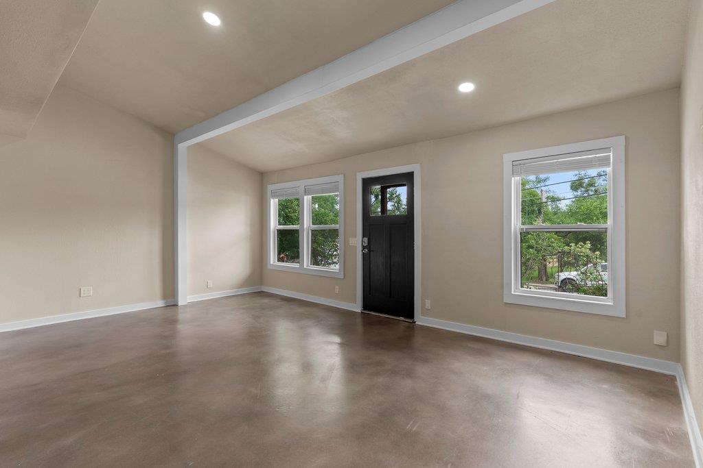 4305 Leslie Ave, Austin, TX 78721