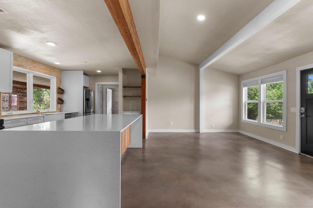4305 Leslie Ave, Austin, TX 78721