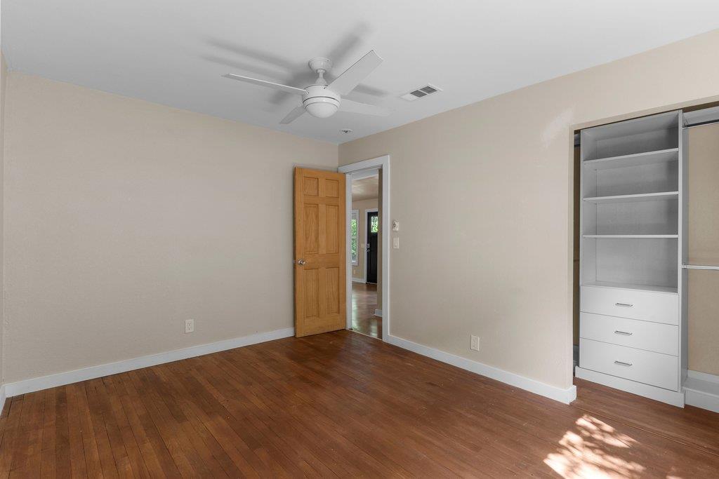 4305 Leslie Ave, Austin, TX 78721