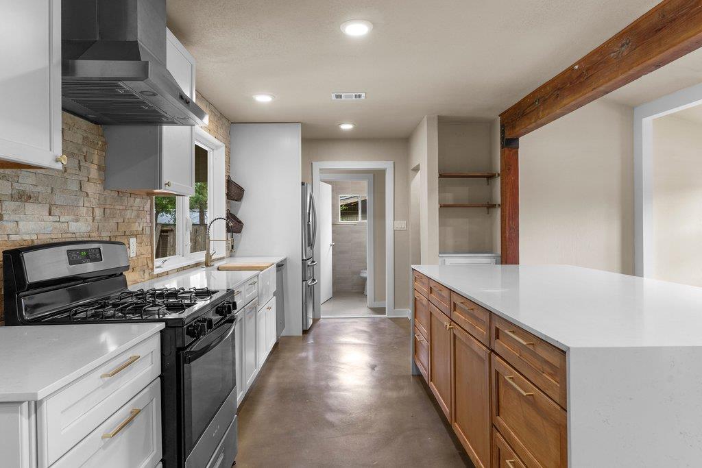 4305 Leslie Ave, Austin, TX 78721
