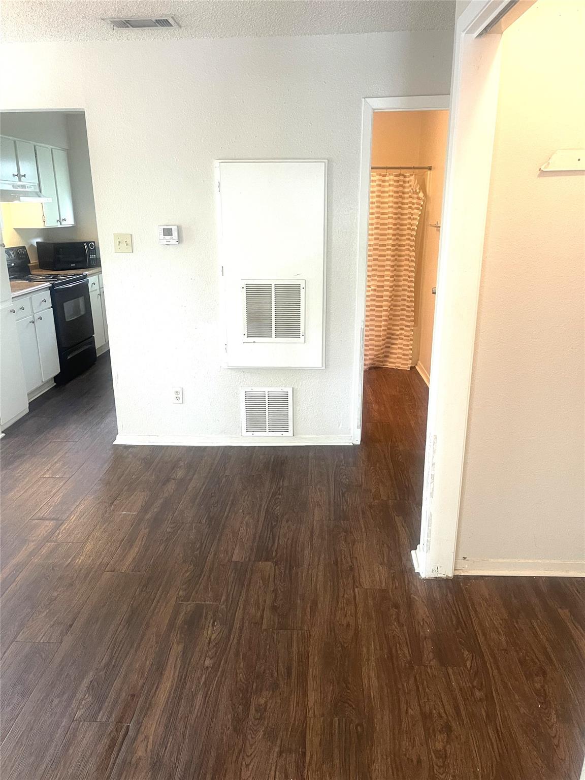 2005 West Loop # D-1, Austin, TX 78758