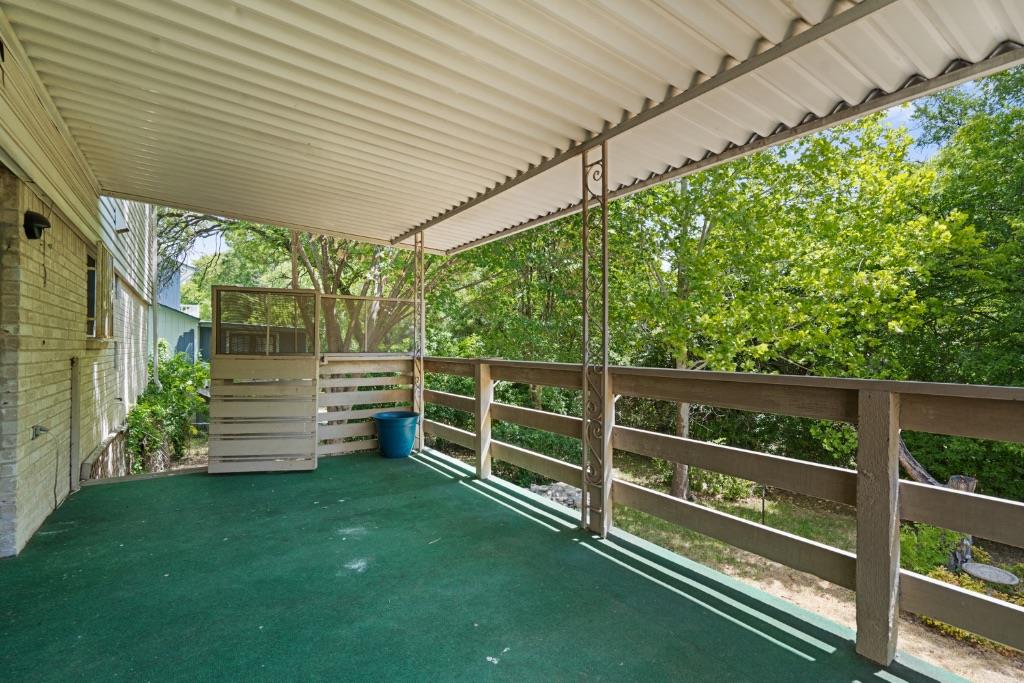11809 Eubank Dr, Austin, TX 78758