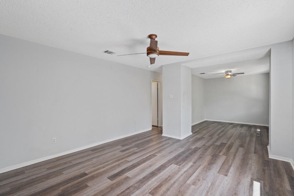 11809 Eubank Dr, Austin, TX 78758
