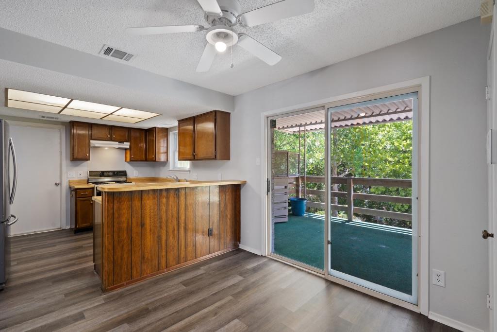 11809 Eubank Dr, Austin, TX 78758