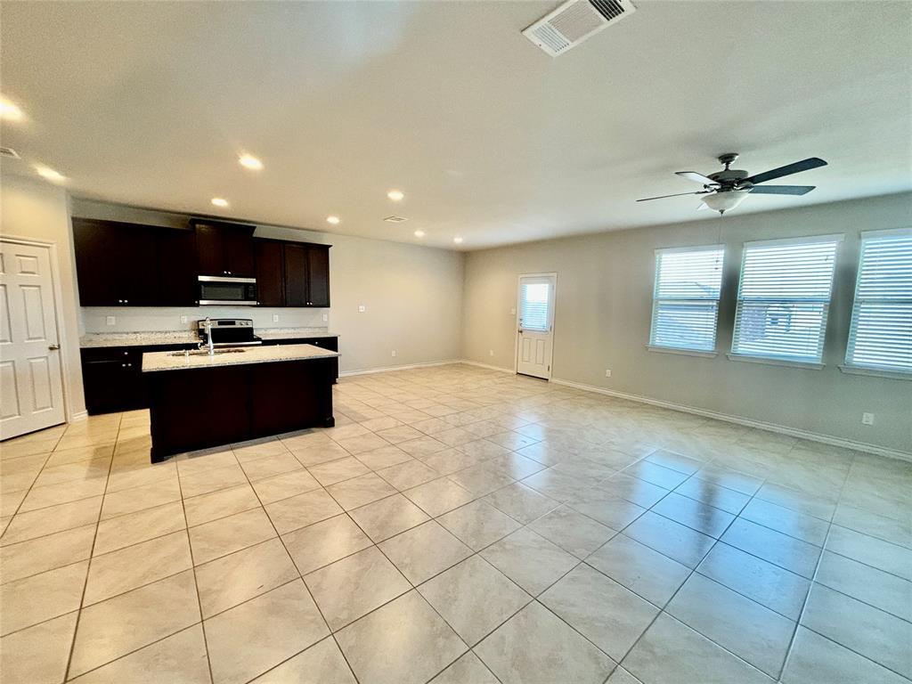 609 John Muir Trl, Leander, TX 78641