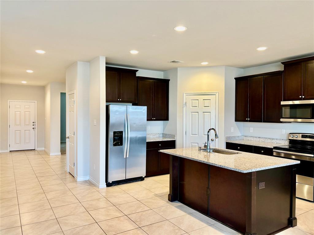 609 John Muir Trl, Leander, TX 78641