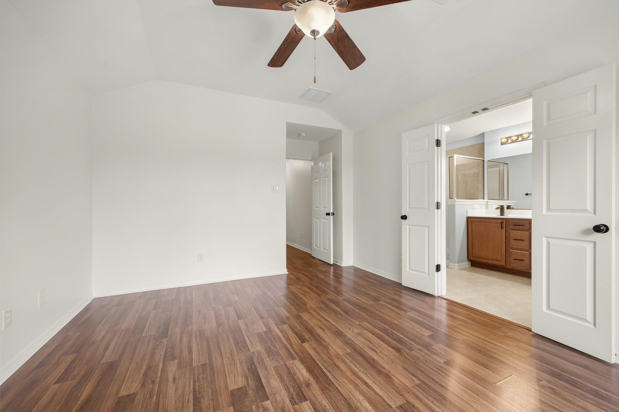 813 Kevin Taylor Dr, Austin, TX 78745