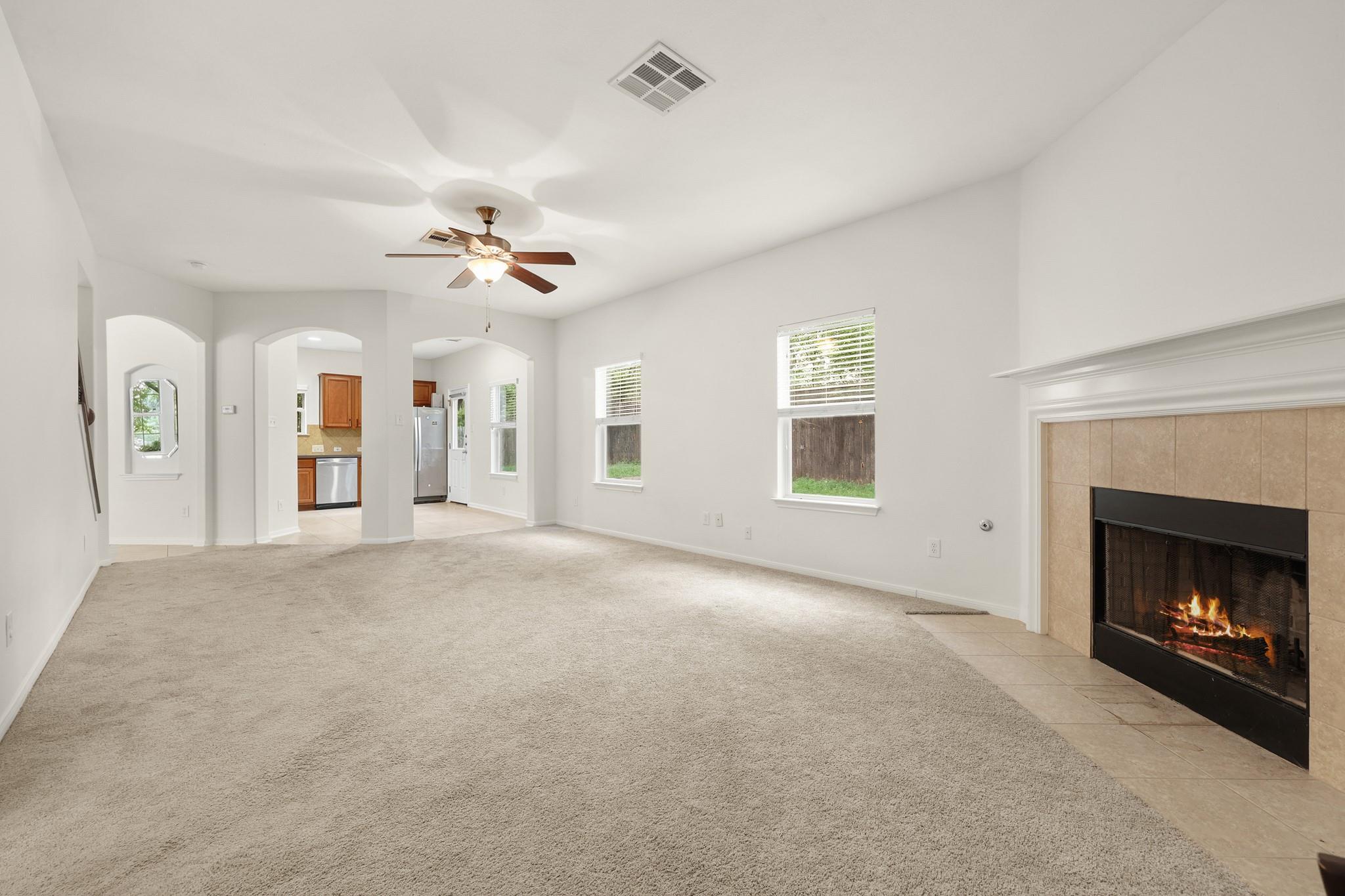 813 Kevin Taylor Dr, Austin, TX 78745