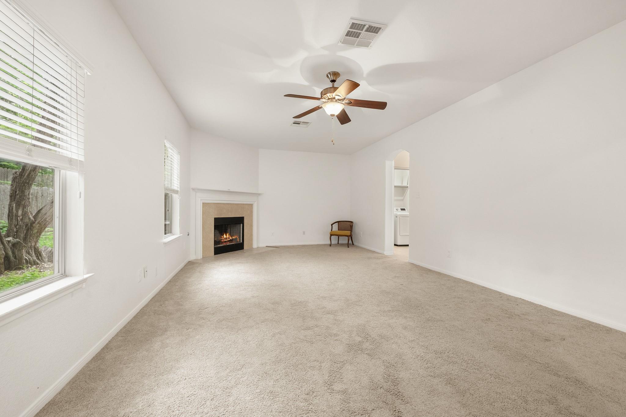 813 Kevin Taylor Dr, Austin, TX 78745