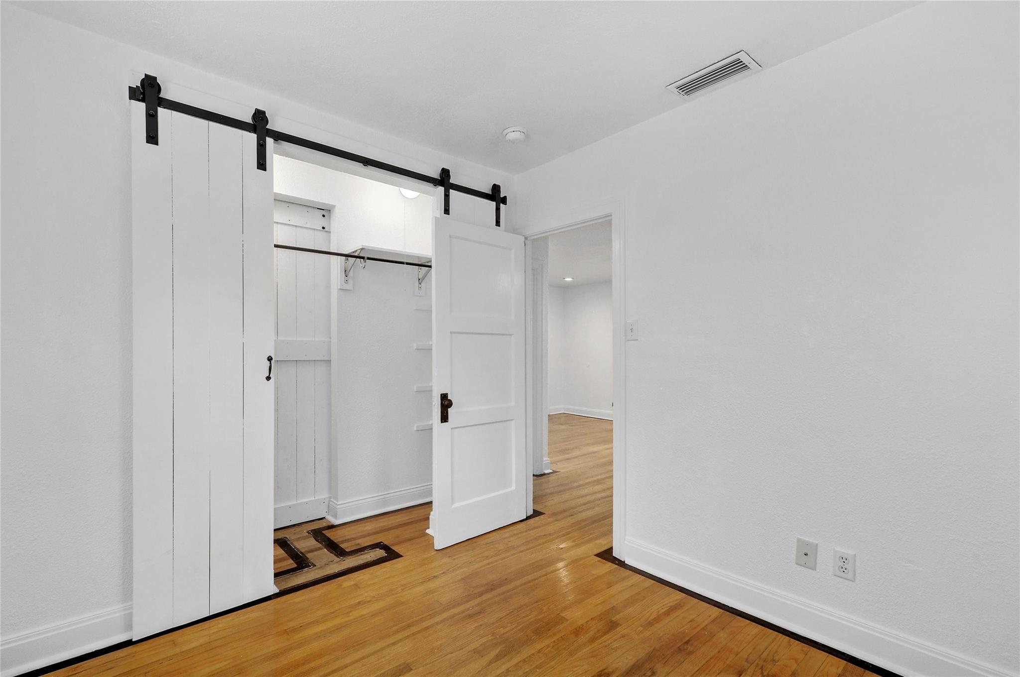 803 Johanna St W # B, Austin, TX 78704