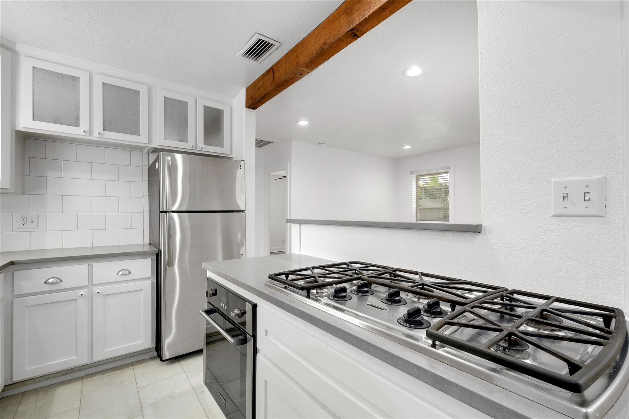 803 Johanna St W # B, Austin, TX 78704
