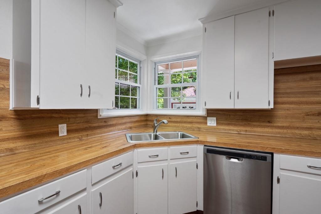 1212 Bentwood Rd, Austin, TX 78722