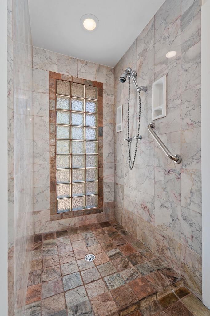 1212 Bentwood Rd, Austin, TX 78722