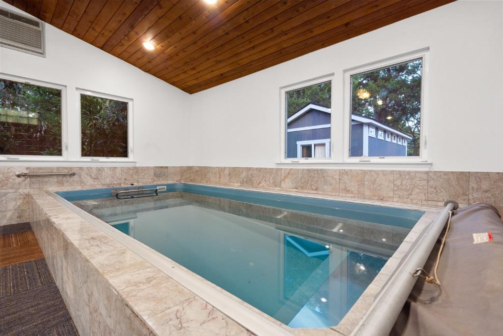 1212 Bentwood Rd, Austin, TX 78722