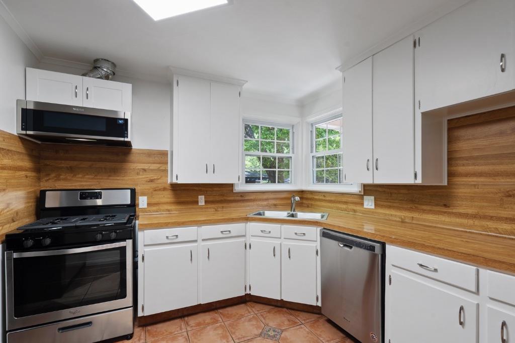 1212 Bentwood Rd, Austin, TX 78722