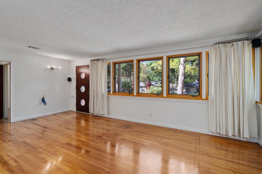 1212 Bentwood Rd, Austin, TX 78722