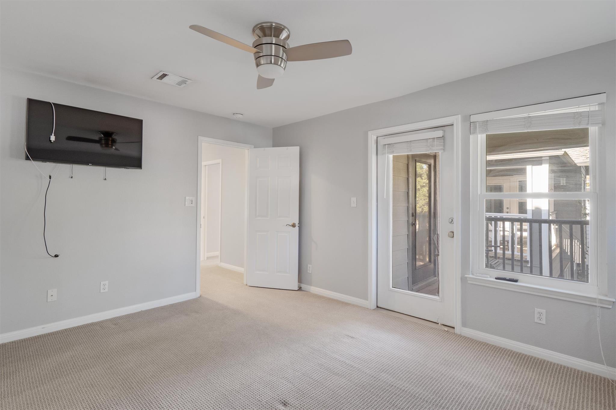 1011 Brodie St # 10, Austin, TX 78704