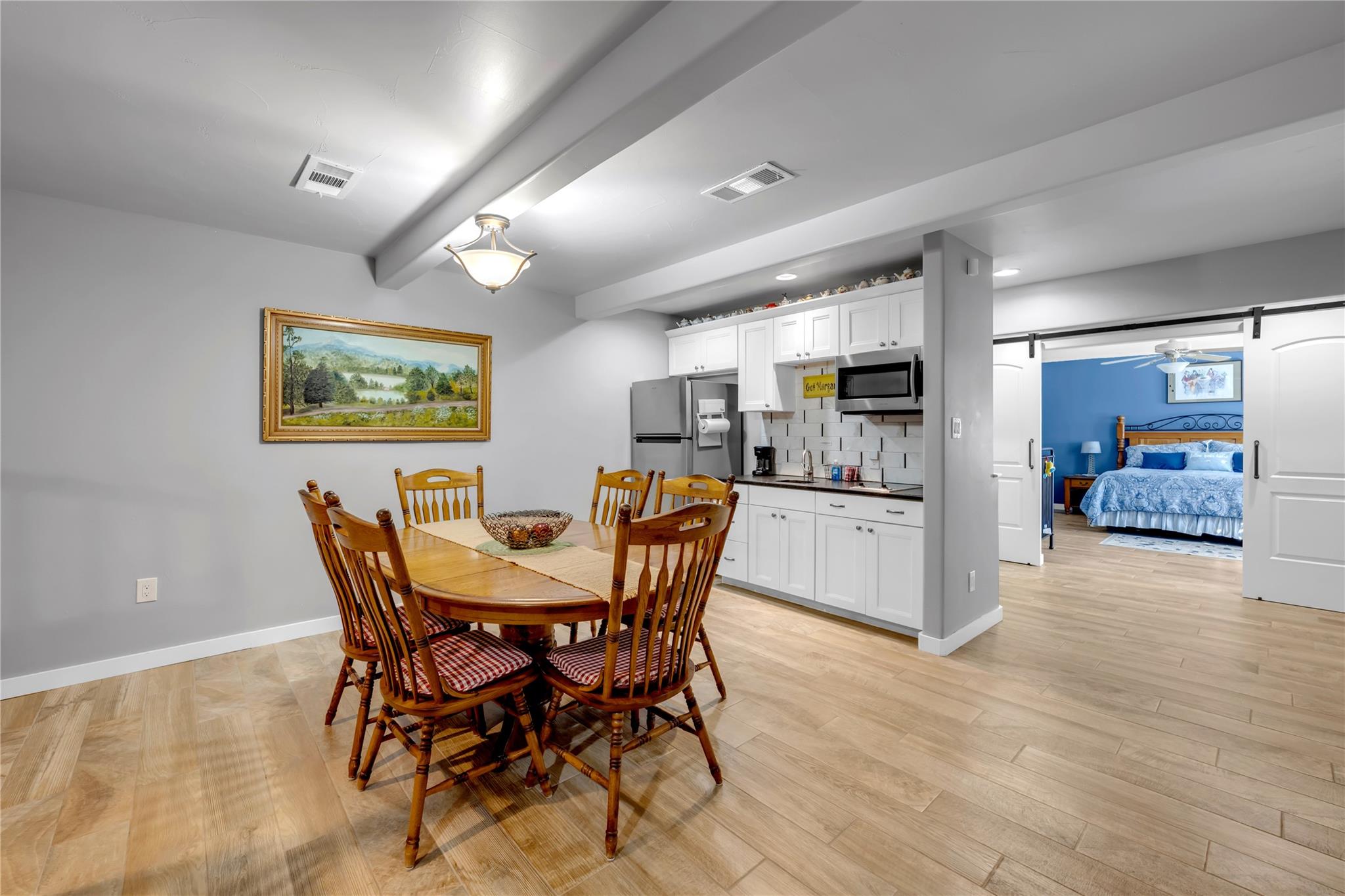 1846 Bluebonnet Ln, Kingsland, TX 78639