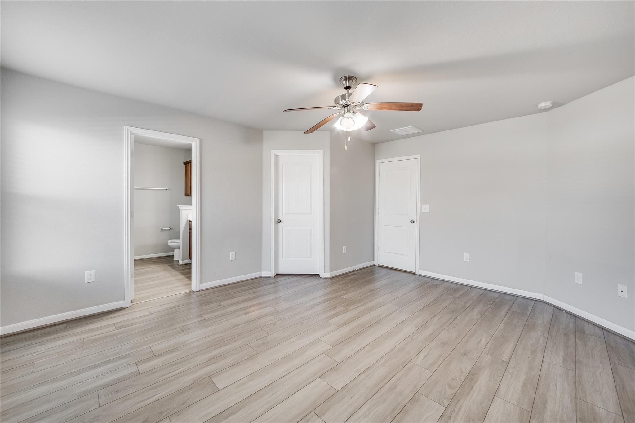 704 Mitchell Dr, Hutto, TX 78634