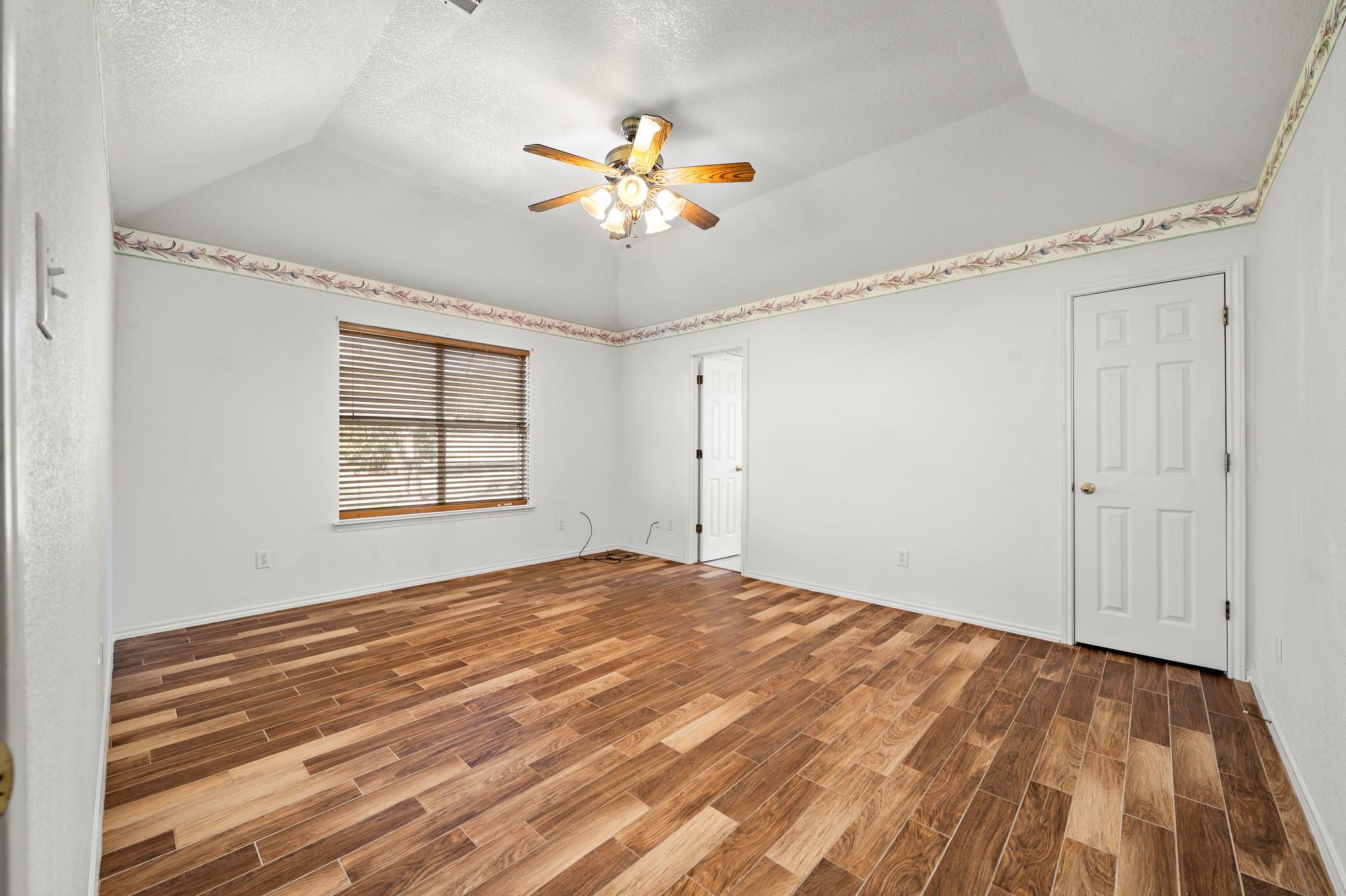 853 County Road 4390, Kempner, TX 76539