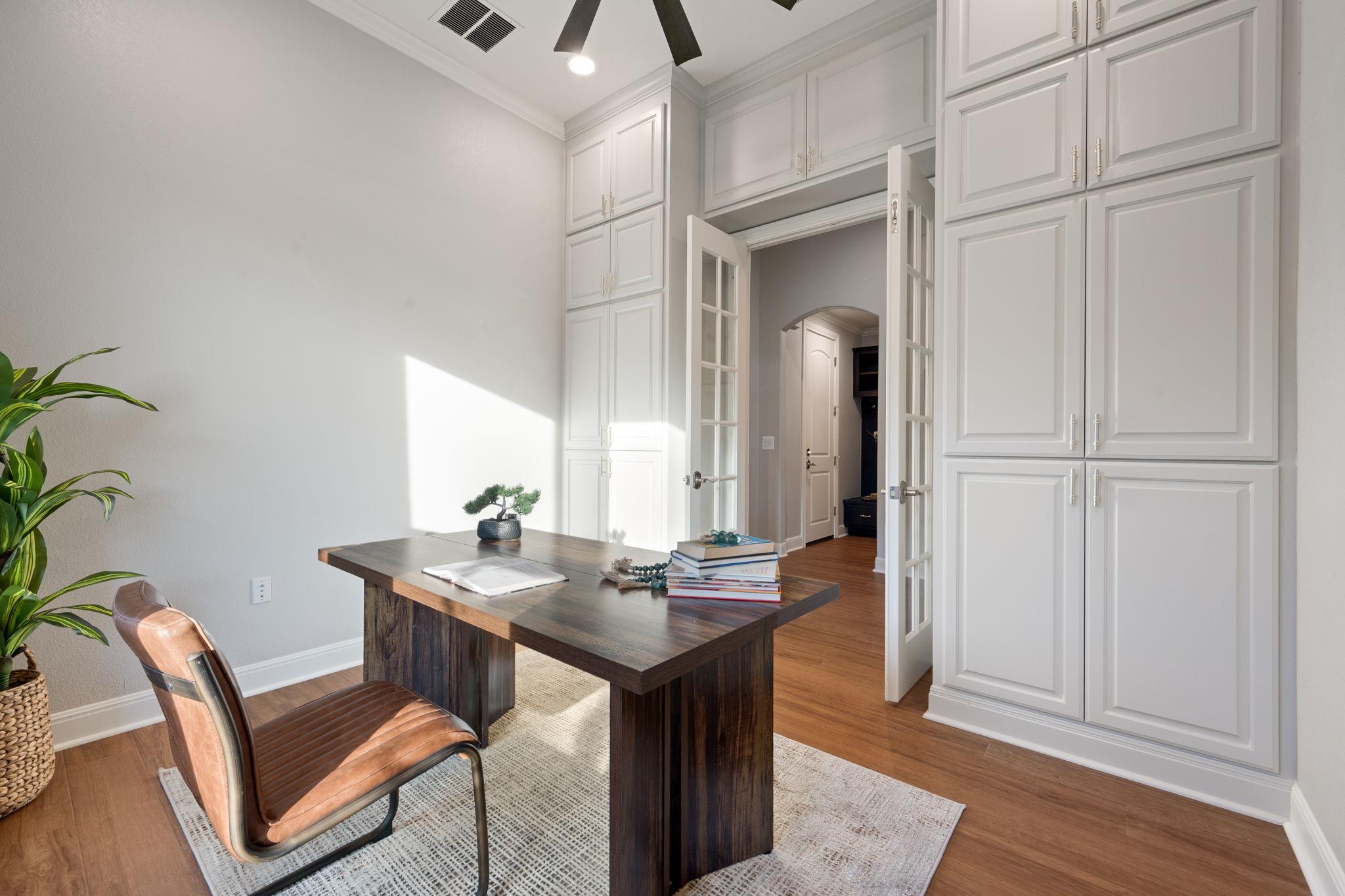 9100 Bayshore Bnd, Austin, TX 78726