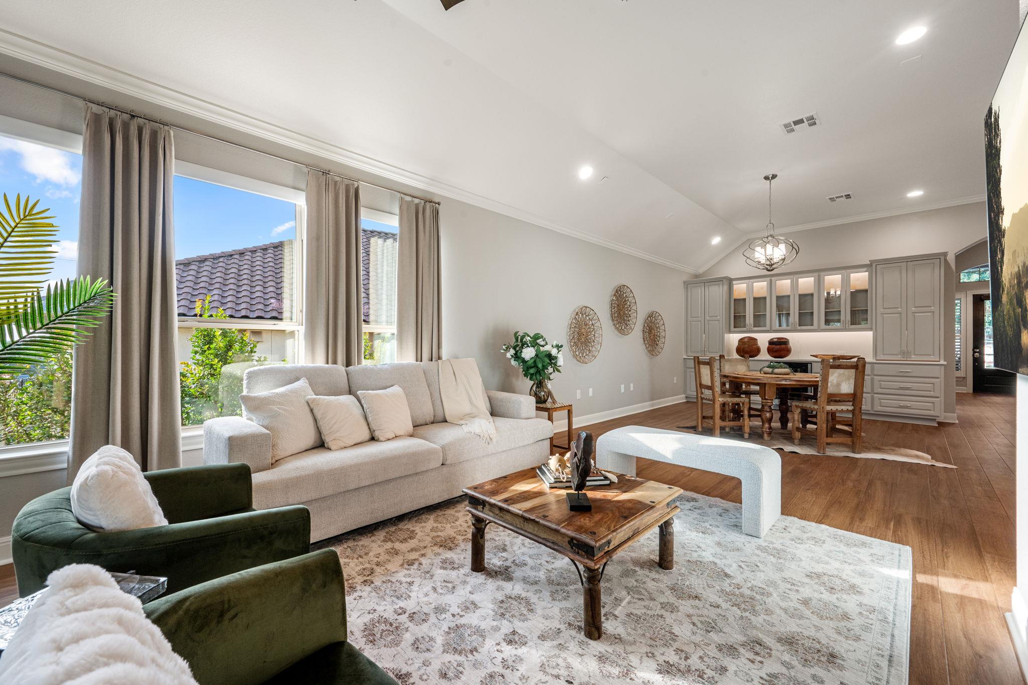 9100 Bayshore Bnd, Austin, TX 78726