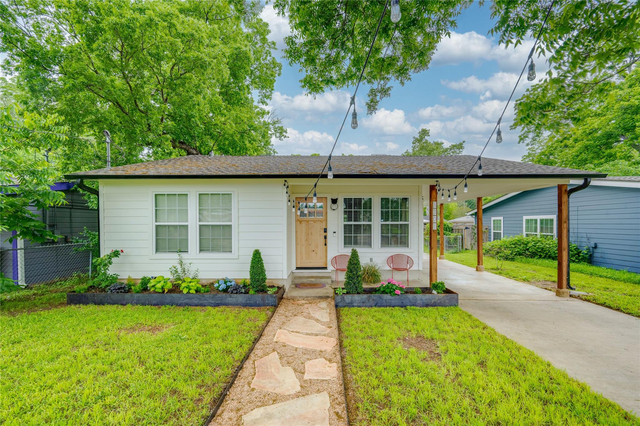 3301 Bengston St, Austin, TX 78702