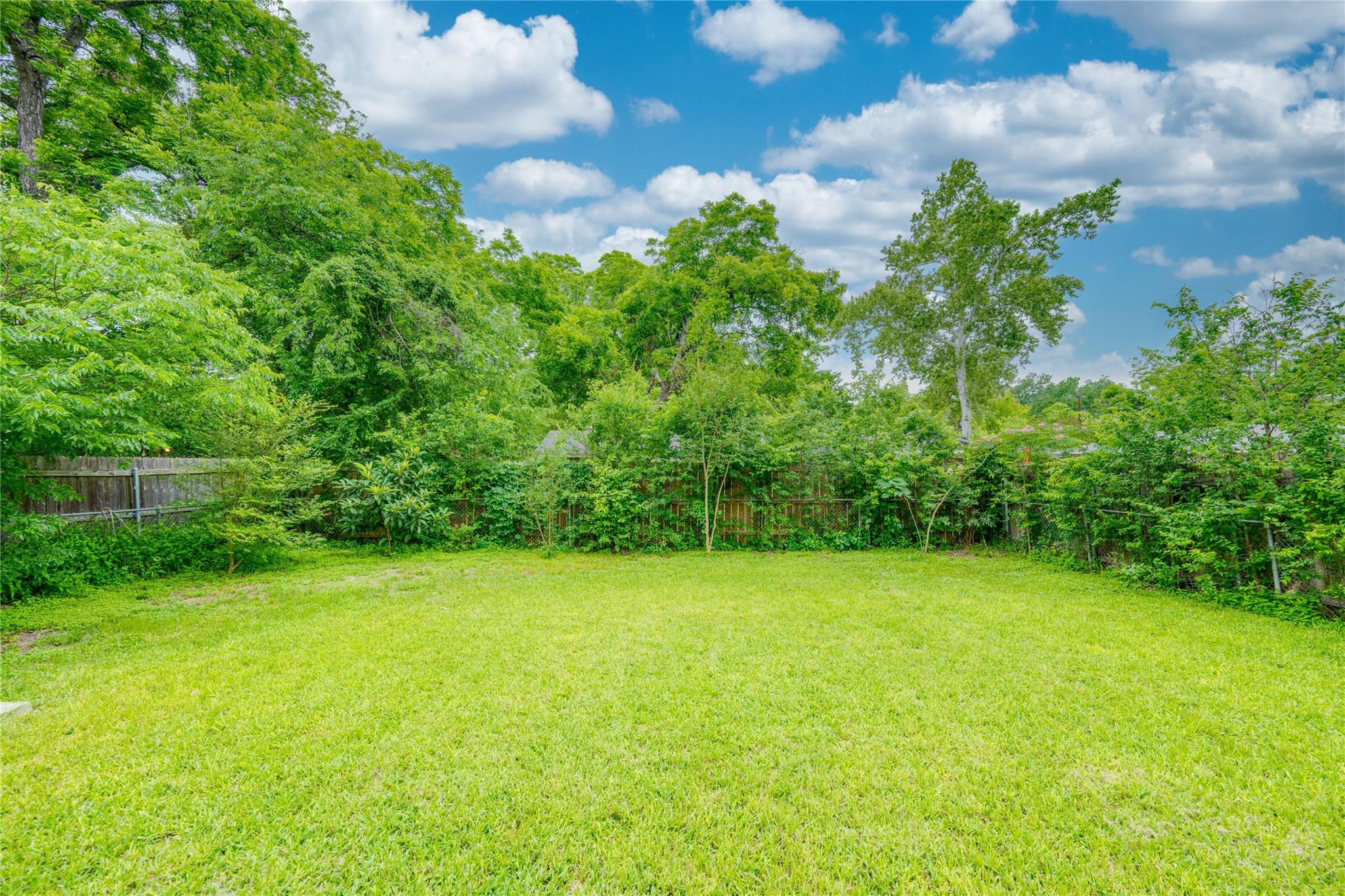 3301 Bengston St, Austin, TX 78702