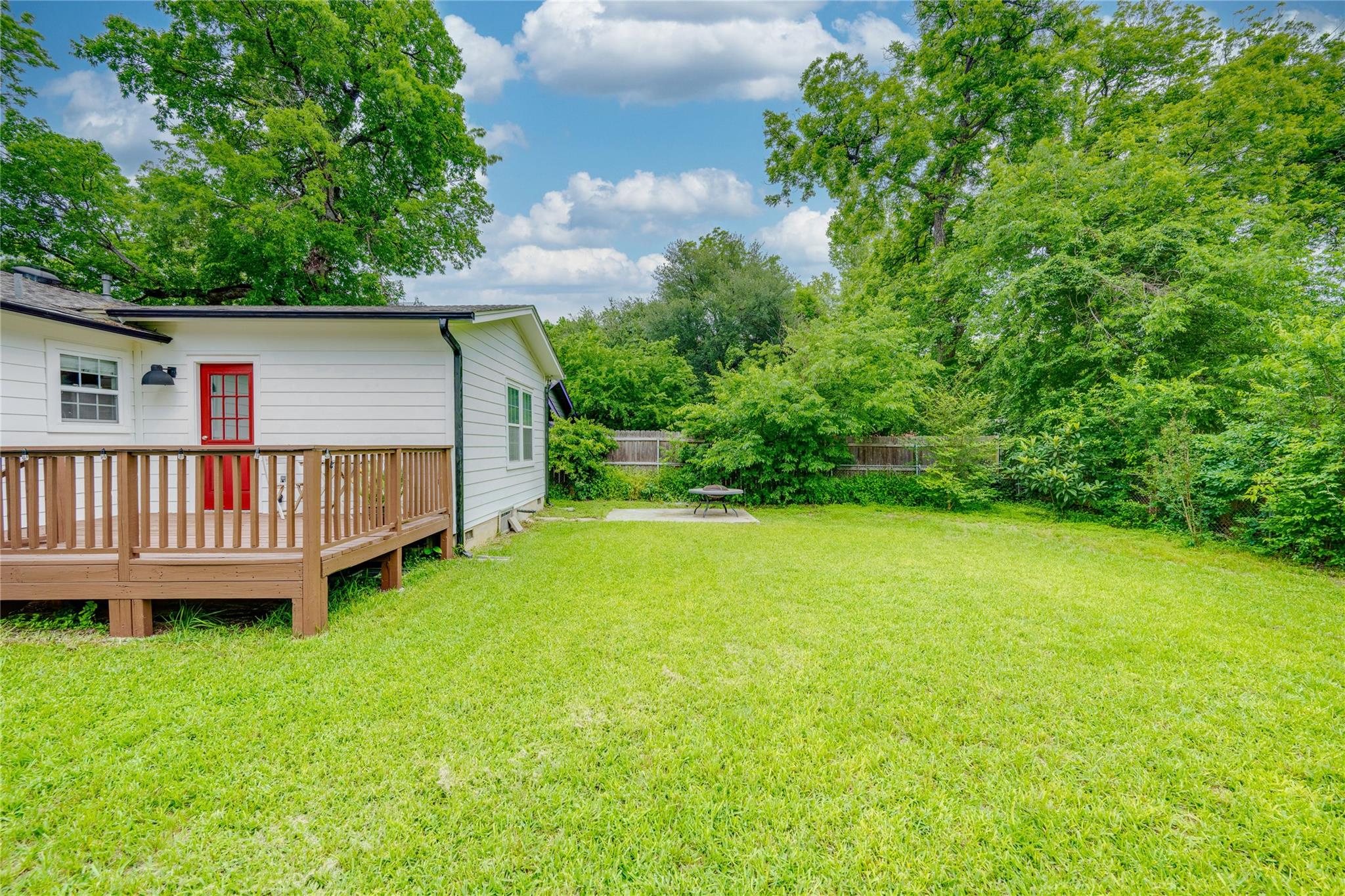 3301 Bengston St, Austin, TX 78702
