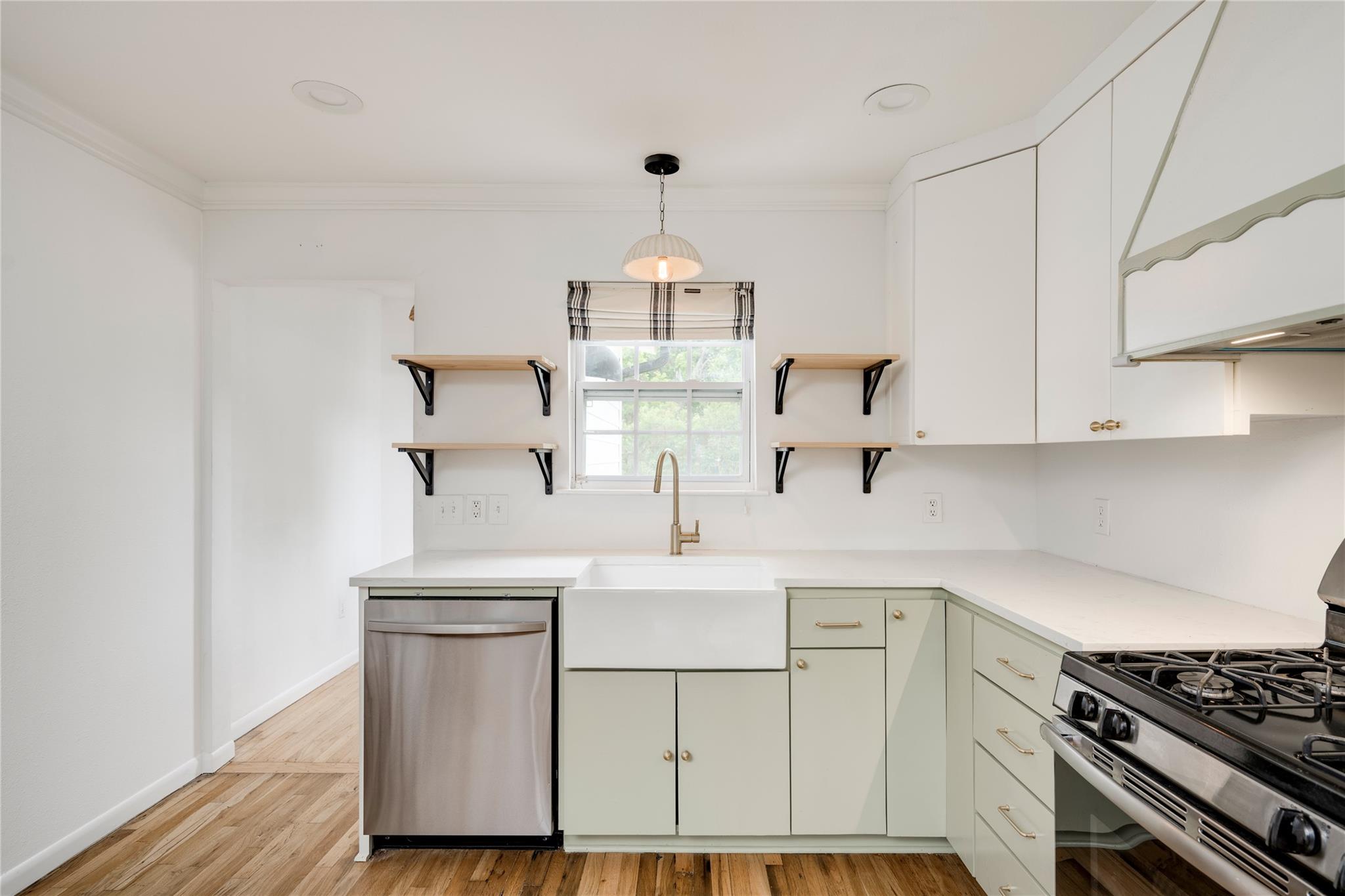 3301 Bengston St, Austin, TX 78702