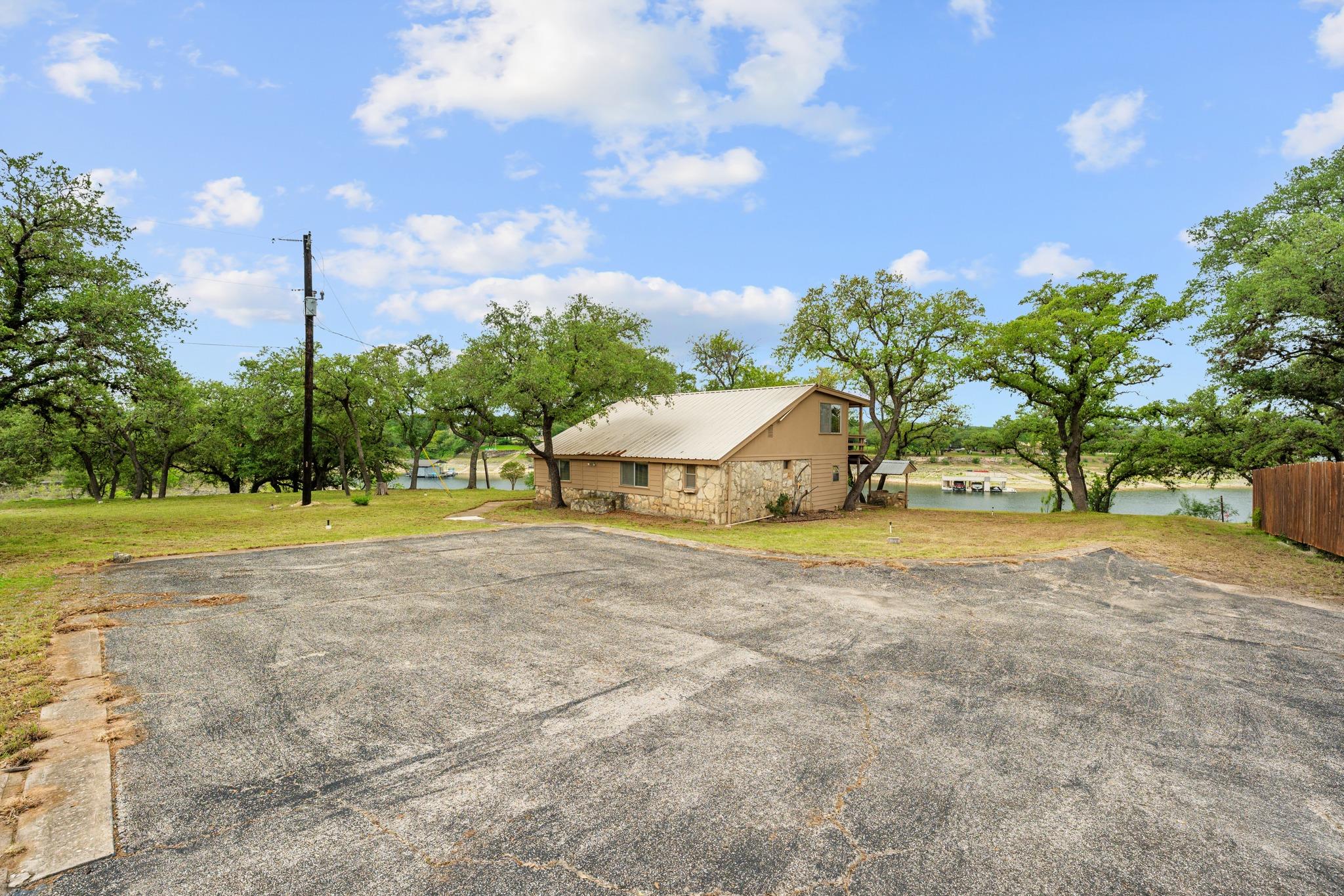 1106 Hurst Holw, Austin, TX 78734