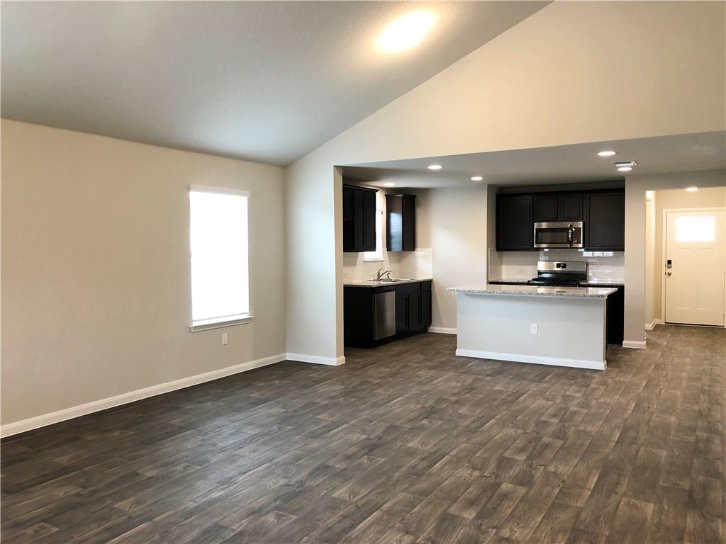 112 Craft St, Hutto, TX 78634