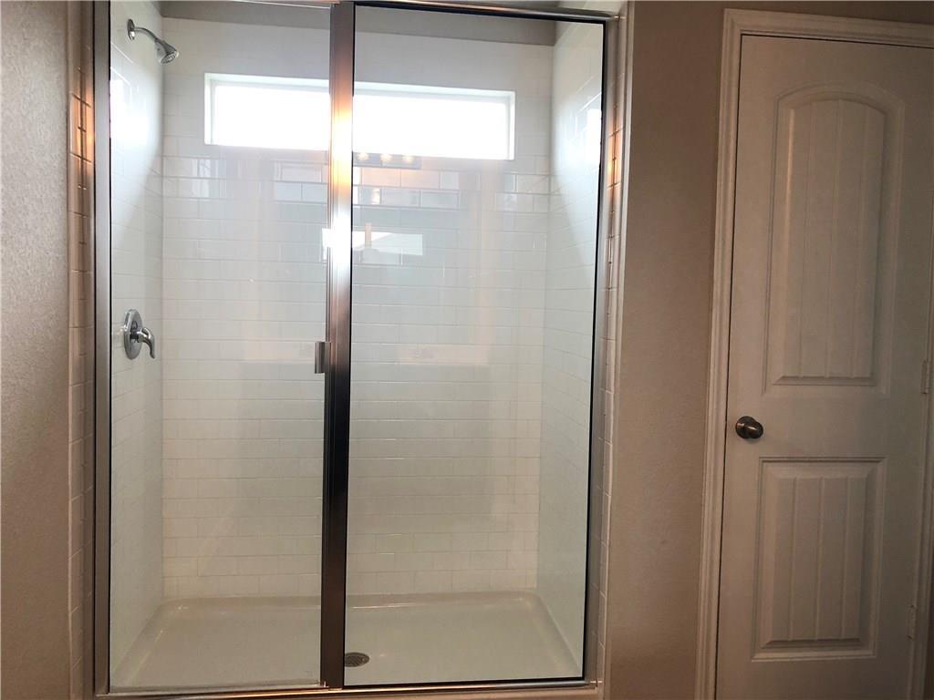112 Craft St, Hutto, TX 78634