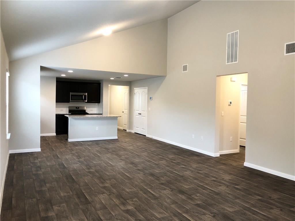 112 Craft St, Hutto, TX 78634