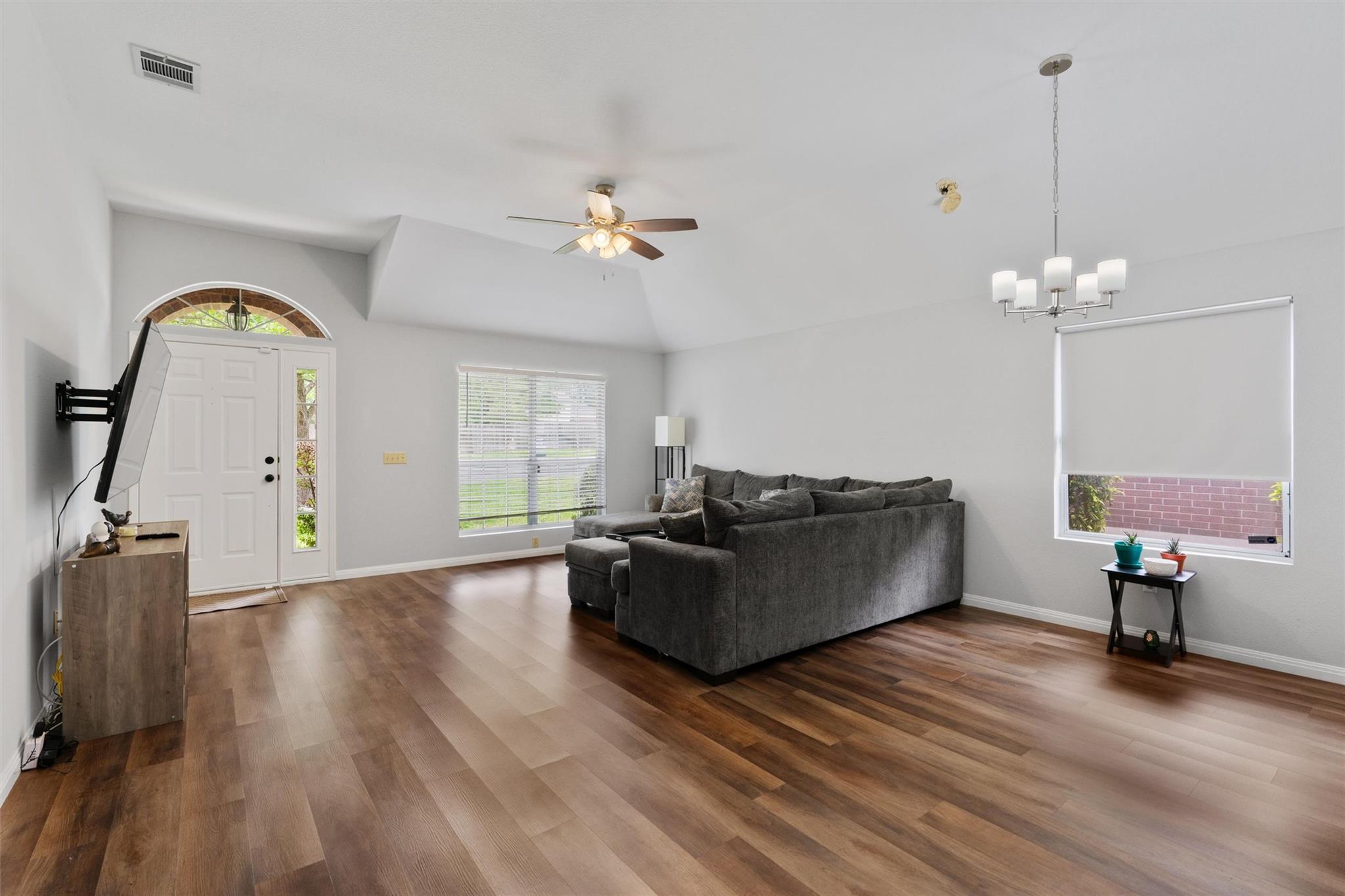 11512 Gatling Gun Ln, Austin, TX 78748