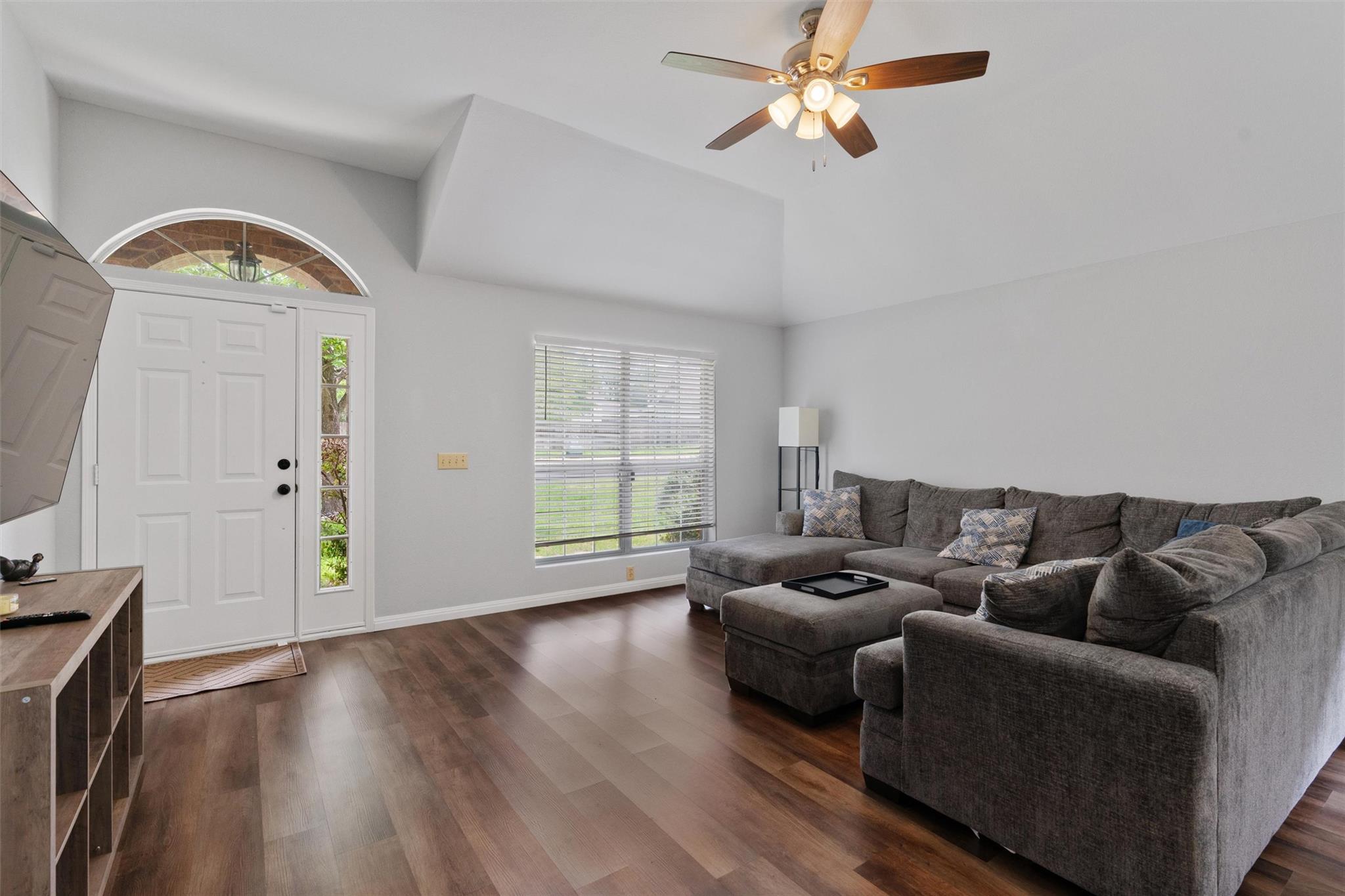 11512 Gatling Gun Ln, Austin, TX 78748