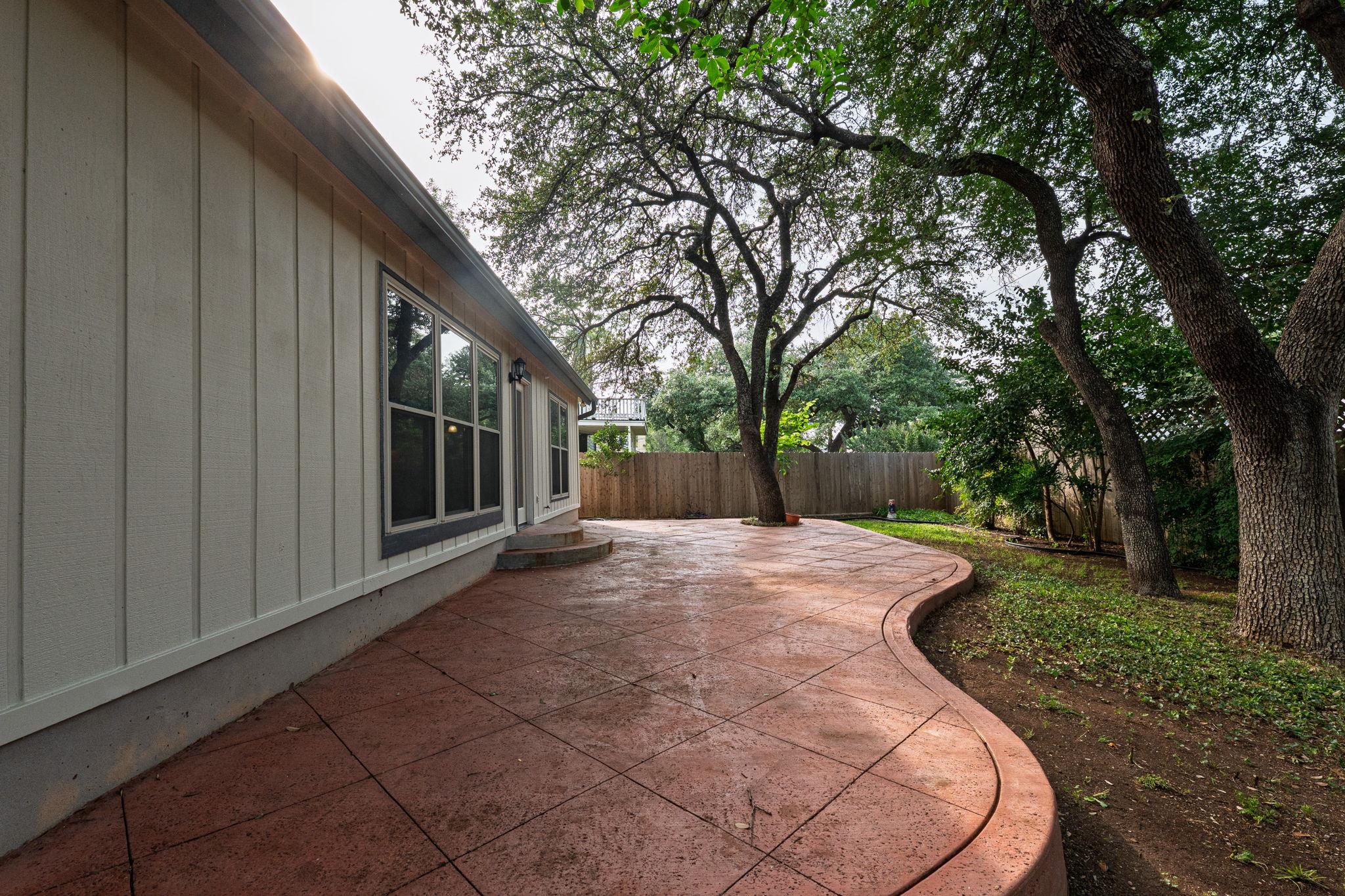 4506 Oak Creek Dr, Austin, TX 78727