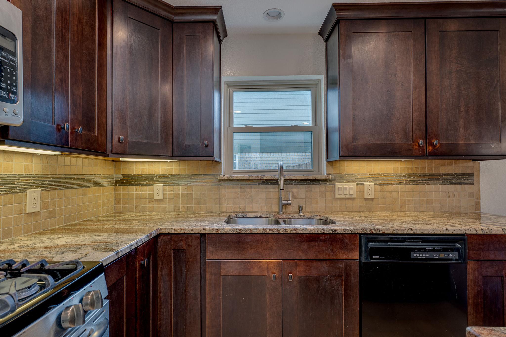 4506 Oak Creek Dr, Austin, TX 78727