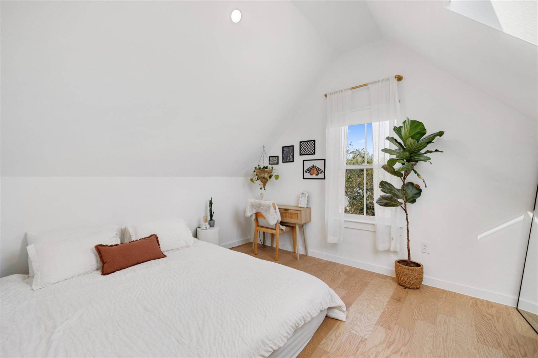 5007 Lott Ave # 1, Austin, TX 78721