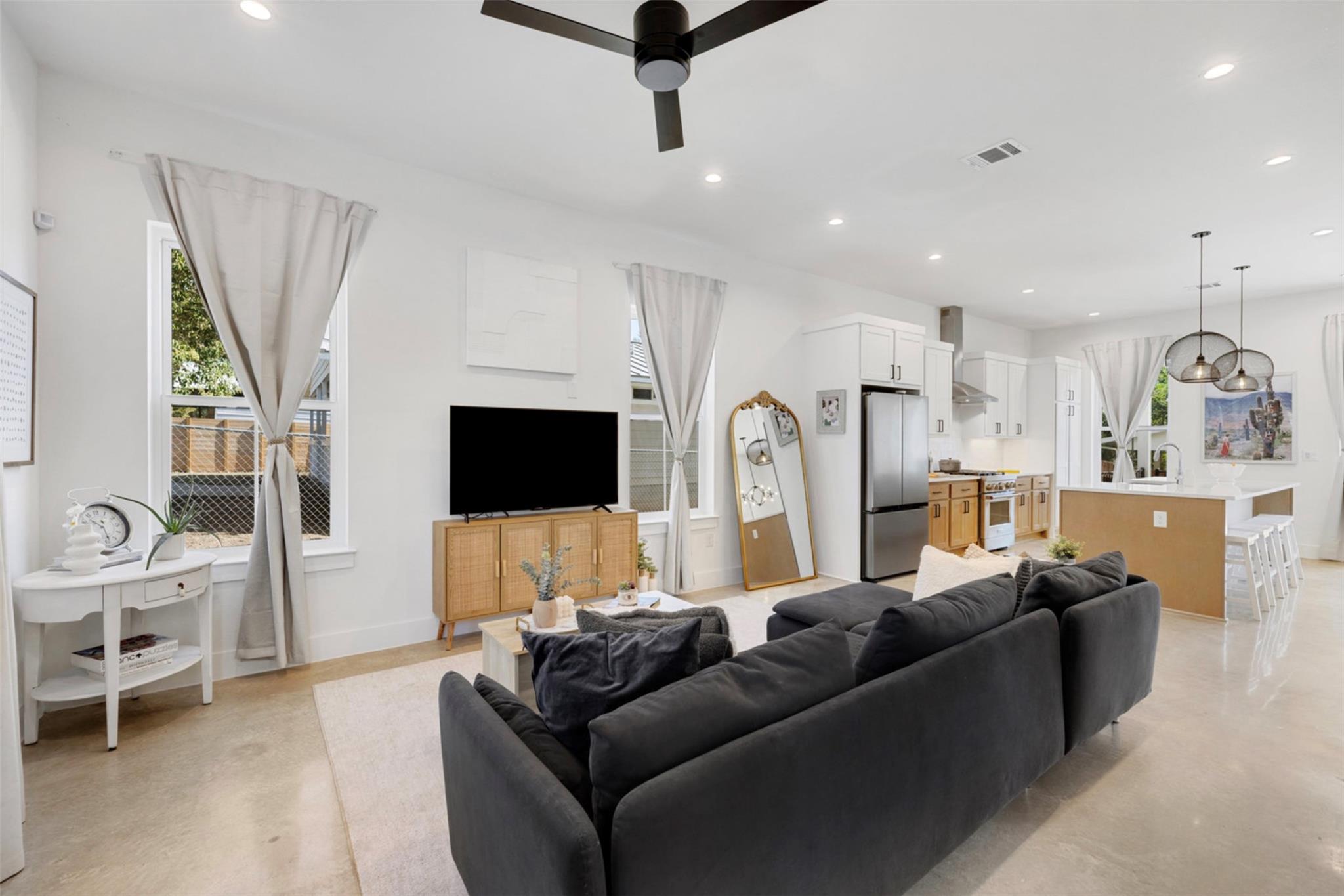 5007 Lott Ave # 1, Austin, TX 78721