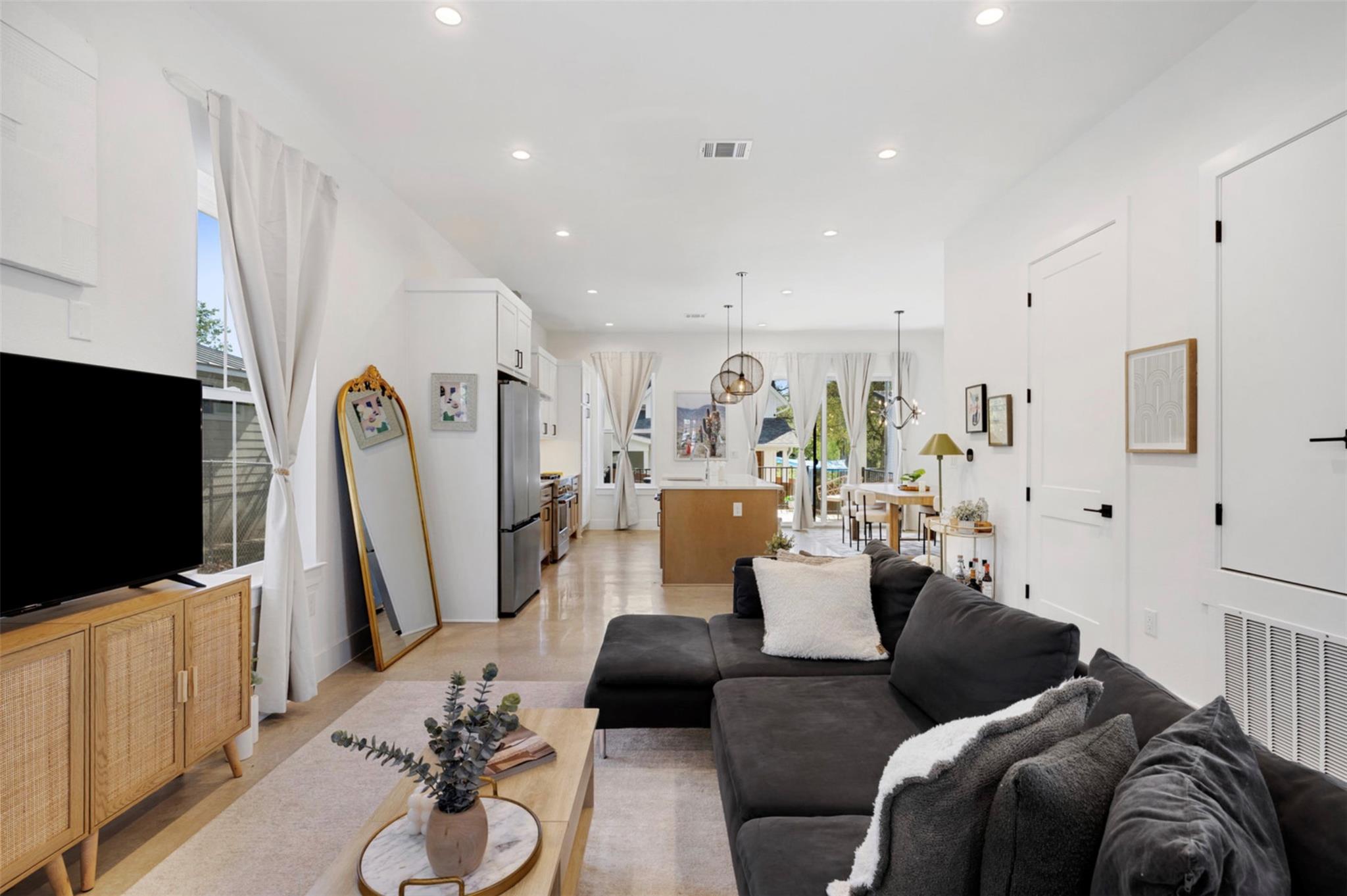 5007 Lott Ave # 1, Austin, TX 78721