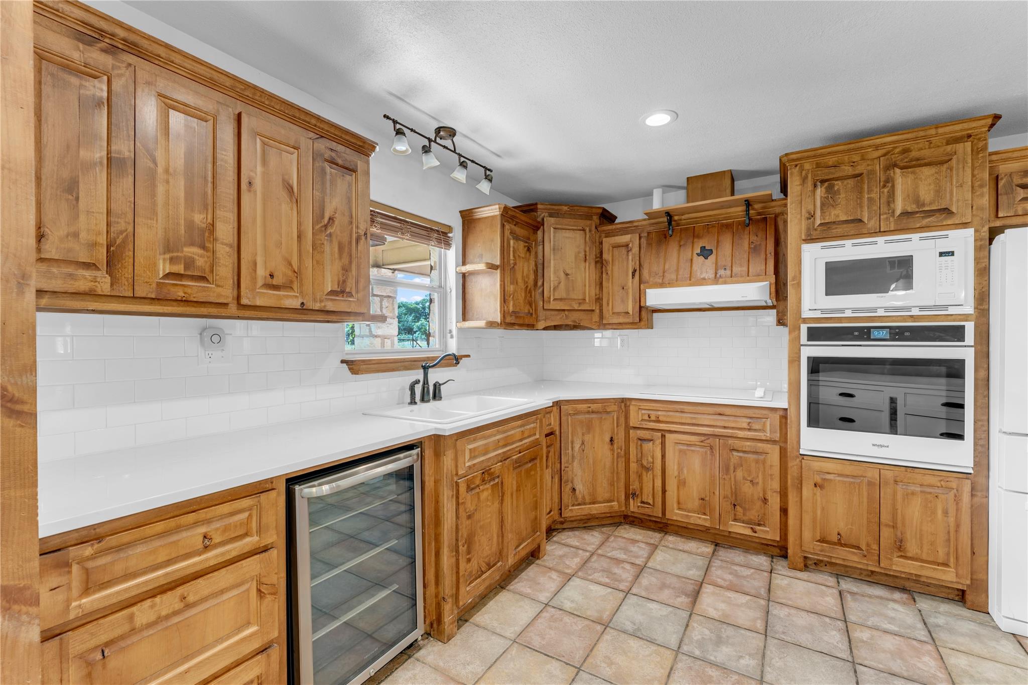 401 County Road 334, Burnet, TX 78611